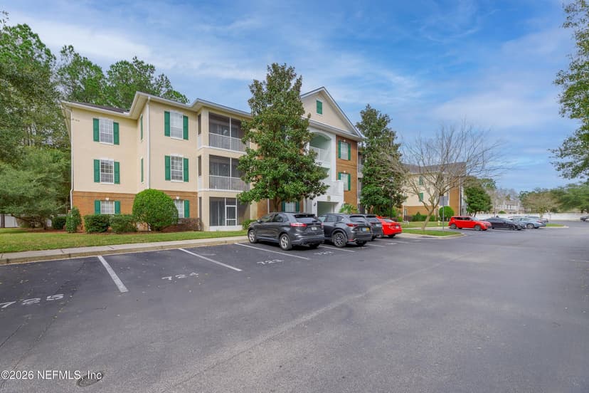 785 OAKLEAF PLANTATION Parkway 1913, Orange Park, FL 32065