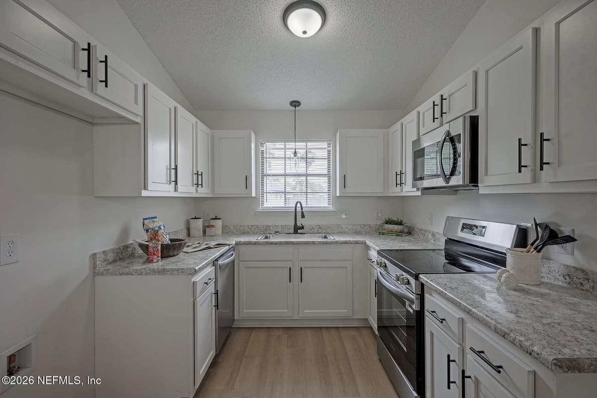 12250 COBBLESTONE Circle S, Jacksonville, FL 32225, Jacksonville, FL - photo 3
