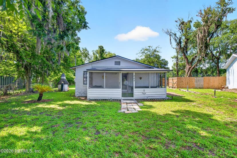 242 HOLLY Court, Jacksonville, FL 32218