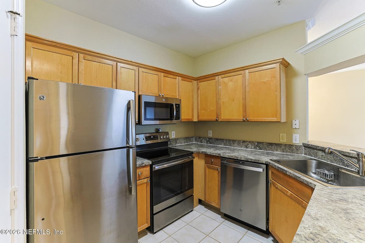 10961 BURNT MILL Road 426, Jacksonville, FL 32256, Jacksonville, FL - photo 3