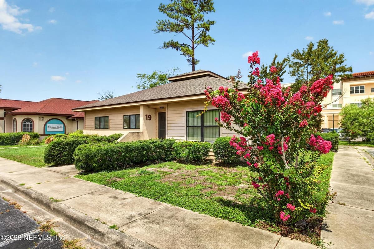 1543 KINGSLEY Avenue BLD19, Orange Park, FL 32073, Orange Park, FL - photo 3
