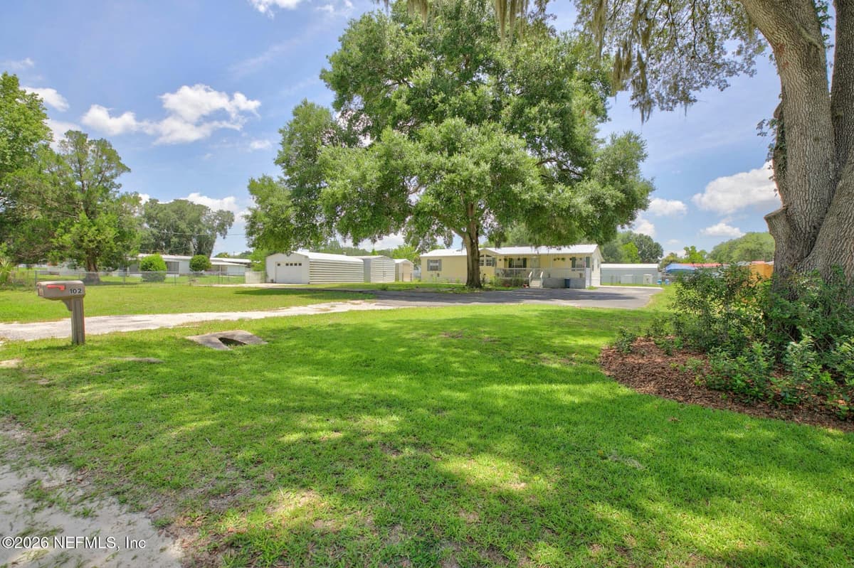 102 ALDER Lane, Satsuma, FL 32189, Satsuma, FL - photo 2