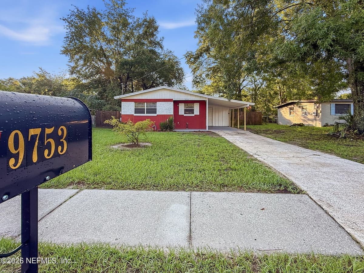 9753 WAYNESBORO Avenue, Jacksonville, FL 32208, Jacksonville, FL - photo 2