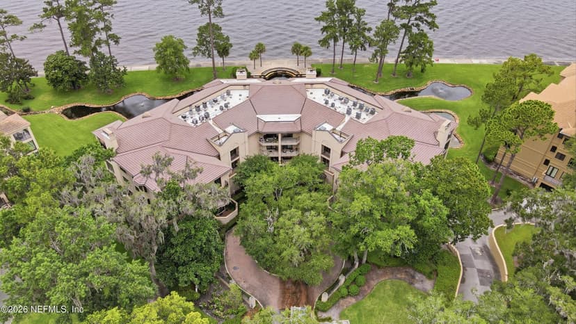 6740 EPPING FOREST Way 111, Jacksonville, FL 32217