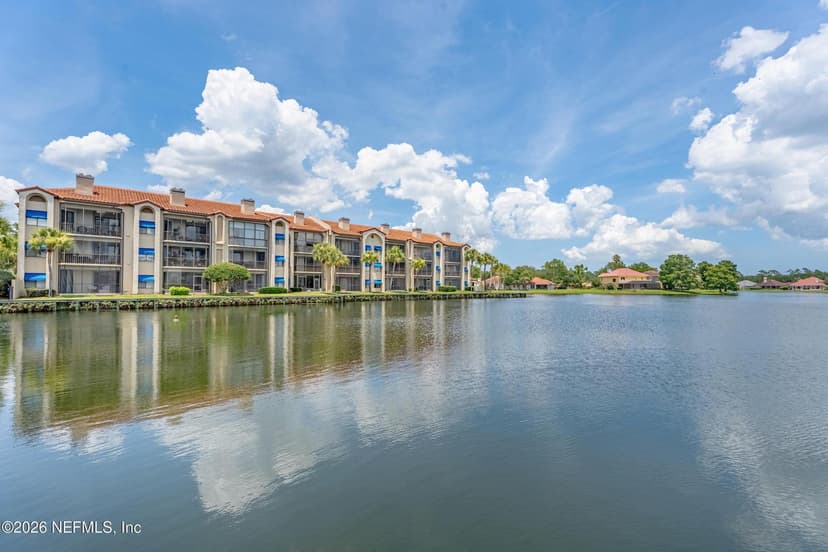 3820 LAVISTA Circle 103, Jacksonville, FL 32217