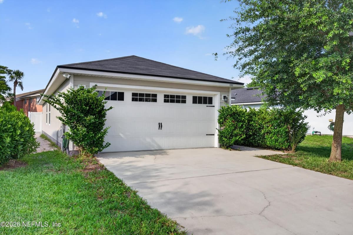 7253 TOWNSEND VILLAGE Court, Jacksonville, FL 32277, Jacksonville, FL - photo 3