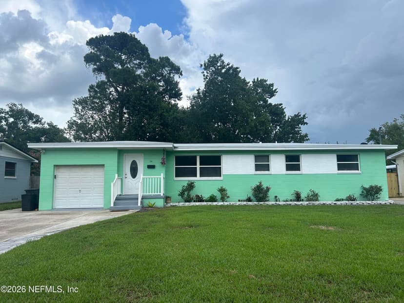 2125 LOU Drive W, Jacksonville, FL 32216