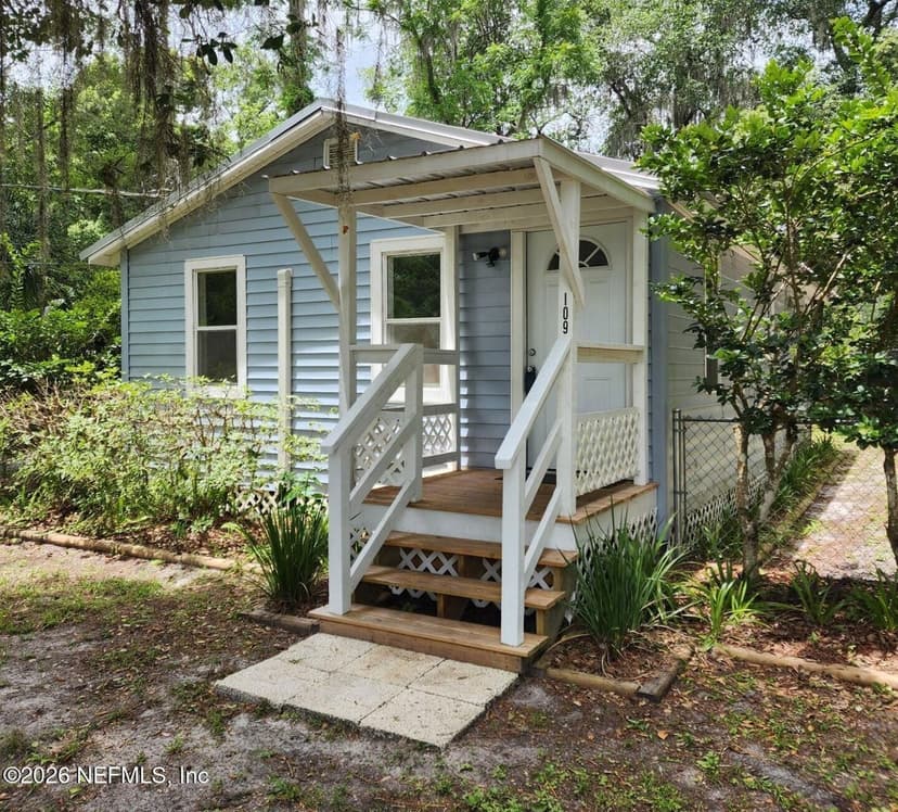 109 GASKIN Road, Palatka, FL 32177
