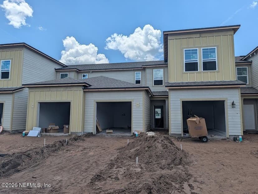 202 BRAZIL NUT Circle, Jacksonville, FL 32218
