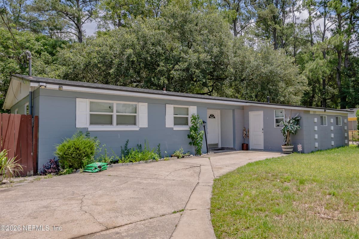 2337 BETSY Drive, Jacksonville, FL 32210, Jacksonville, FL - photo 2