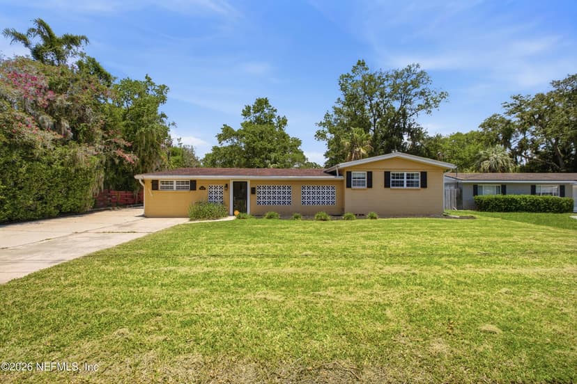 8159 LADOGA Avenue, Jacksonville, FL 32217