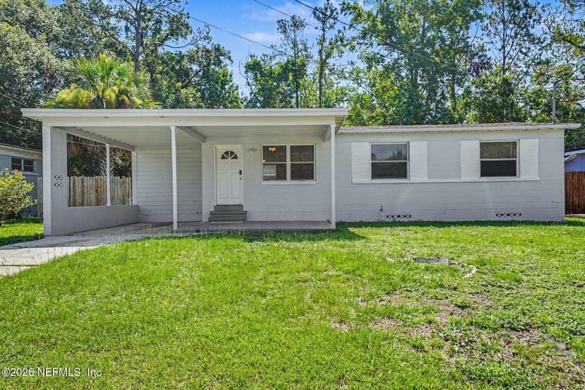5811 NORDE Drive E, Jacksonville, FL 32244