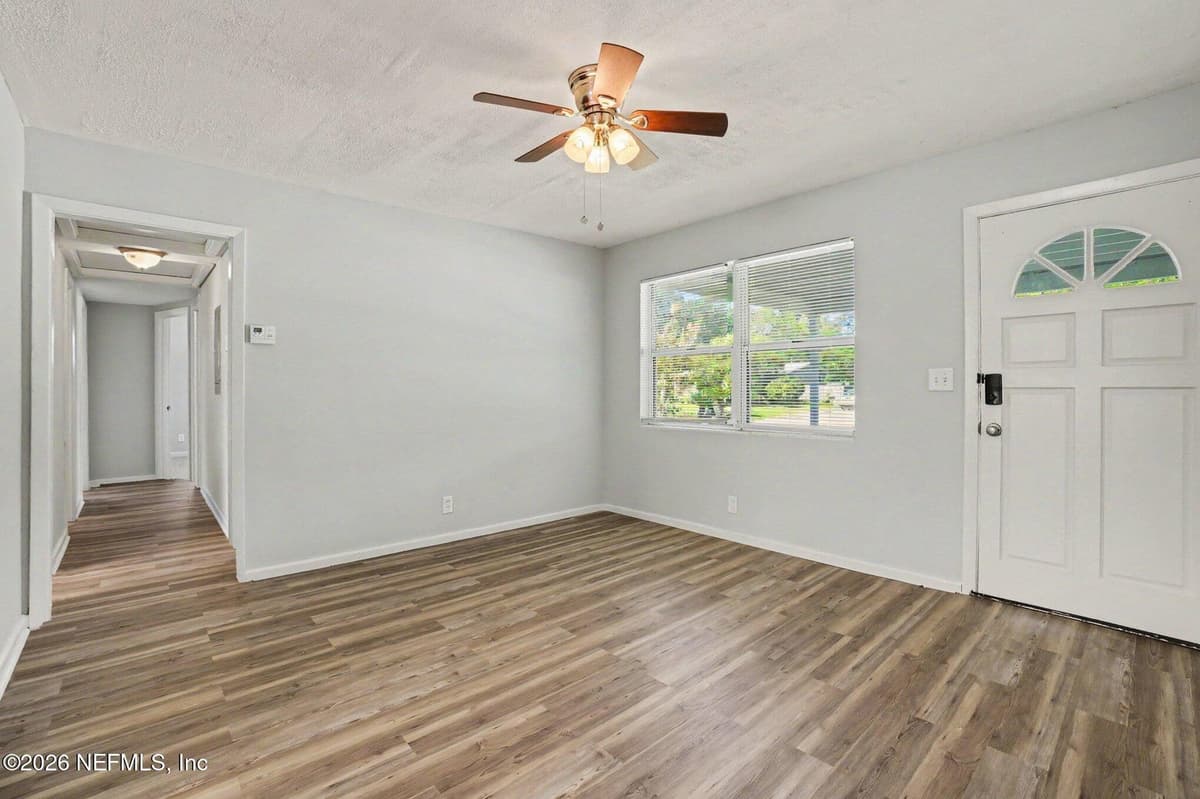 5811 NORDE Drive E, Jacksonville, FL 32244, Jacksonville, FL - photo 2