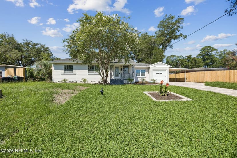 2436 ORMSBY Circle E, Jacksonville, FL 32210