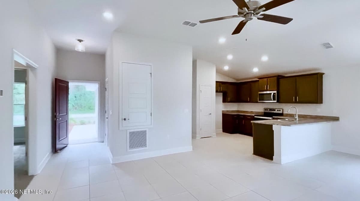 7738 LOOKOUT POINT Drive, Jacksonville, FL 32210, Jacksonville, FL - photo 2