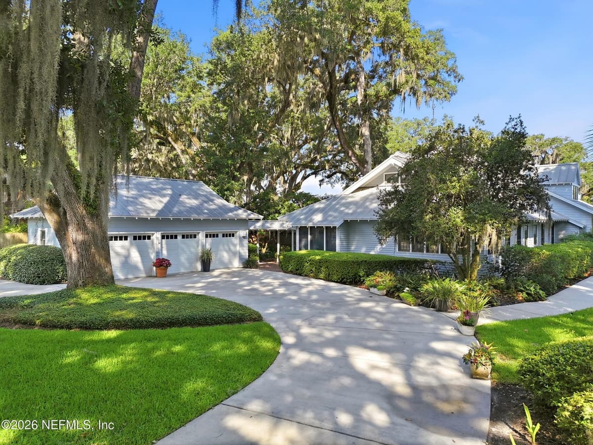 4002 MCGIRTS Boulevard, Jacksonville, FL 32210, Jacksonville, FL - photo 2