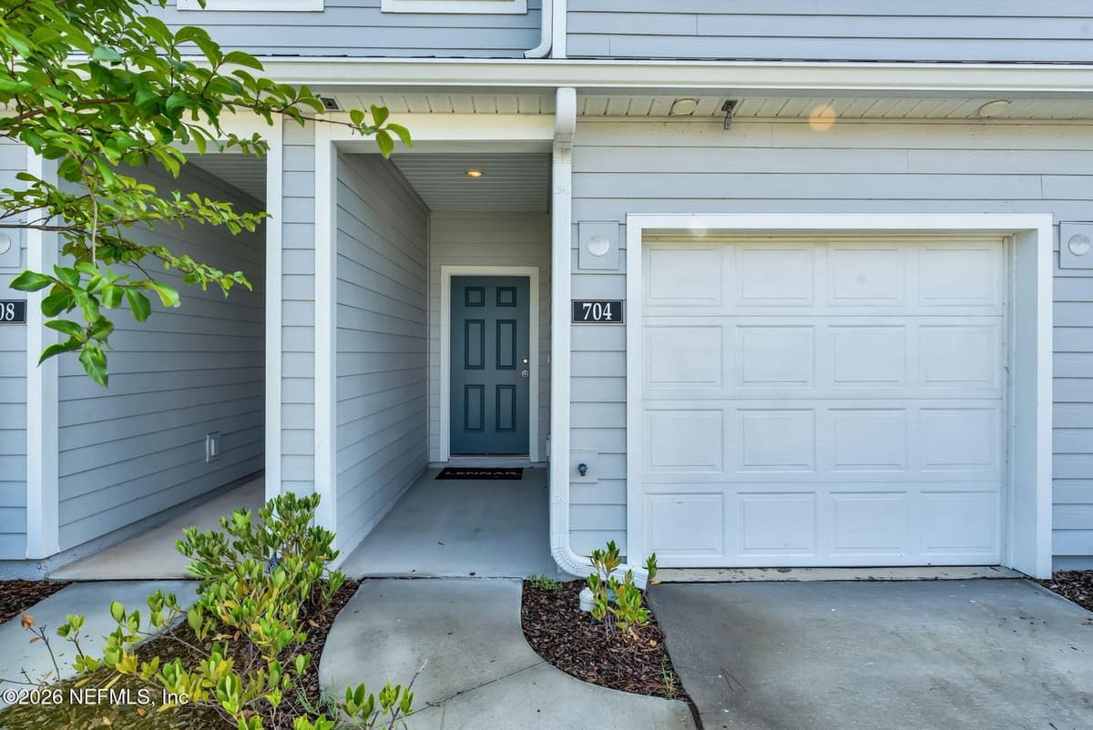 704 HOLLY LAKES Drive, Orange Park, FL 32073, Orange Park, FL - photo 2