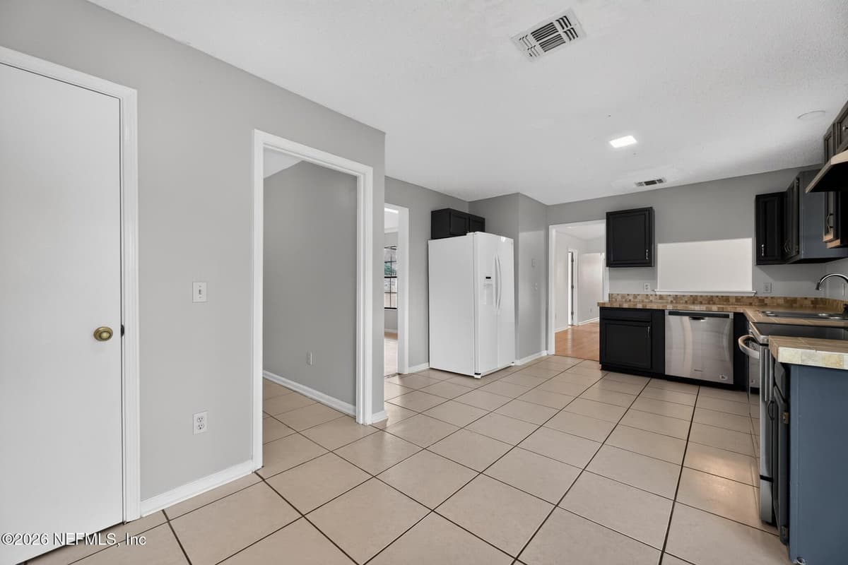 304 SCARLET BUGLER Lane S, Jacksonville, FL 32225, Jacksonville, FL - photo 2