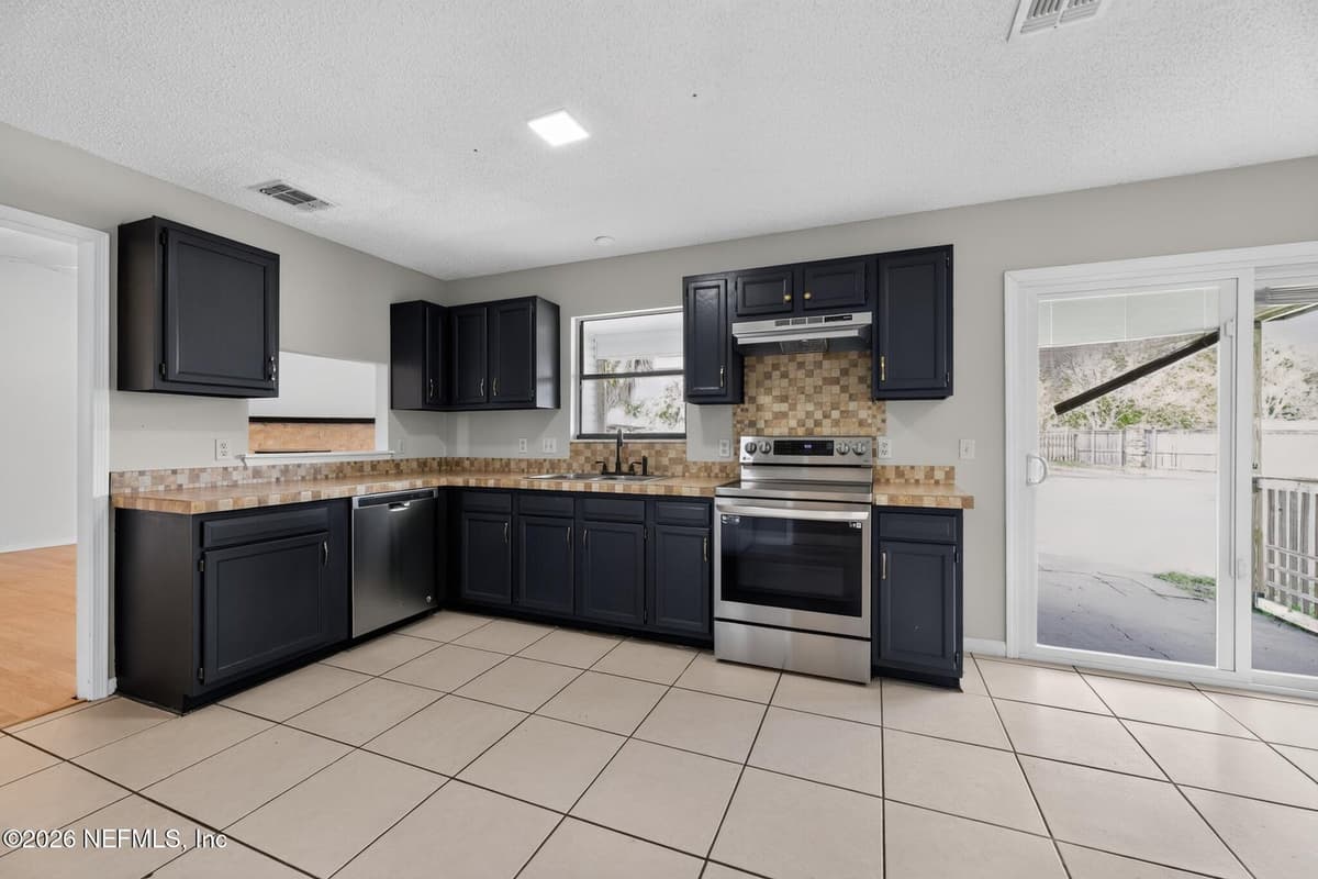 304 SCARLET BUGLER Lane S, Jacksonville, FL 32225, Jacksonville, FL - photo 3