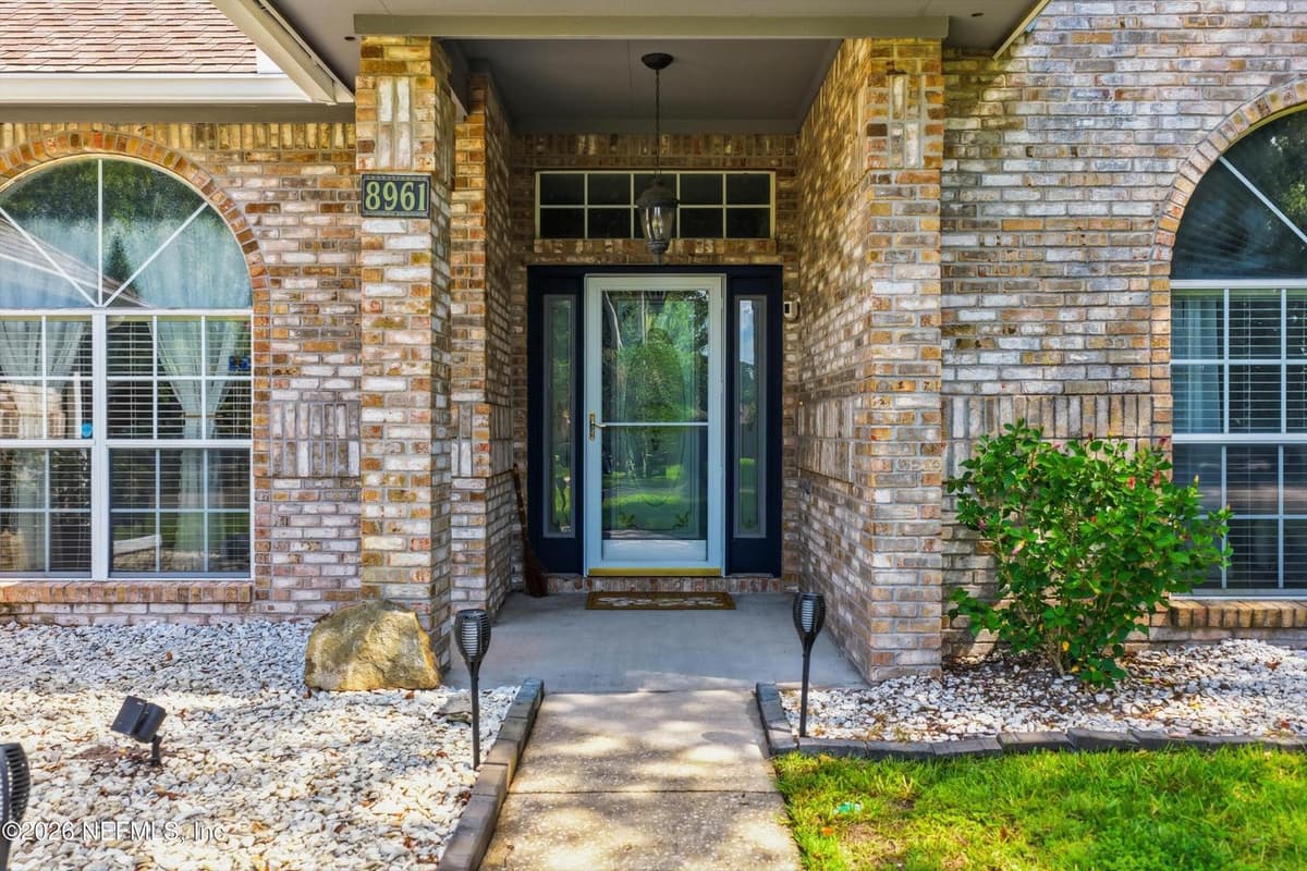 8961 COUNTRY BEND Circle S, Jacksonville, FL 32244, Jacksonville, FL - photo 2
