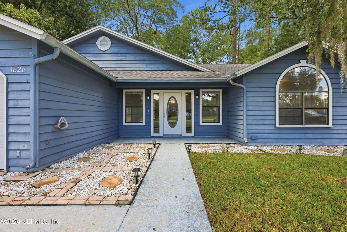 1828 SHERWOOD Drive, Middleburg, FL 32068, Middleburg, FL - photo 2