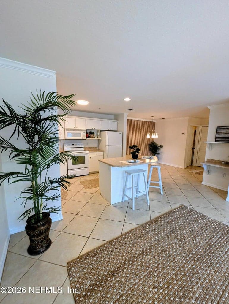 3591 KERNAN Boulevard S 220, Jacksonville, FL 32224