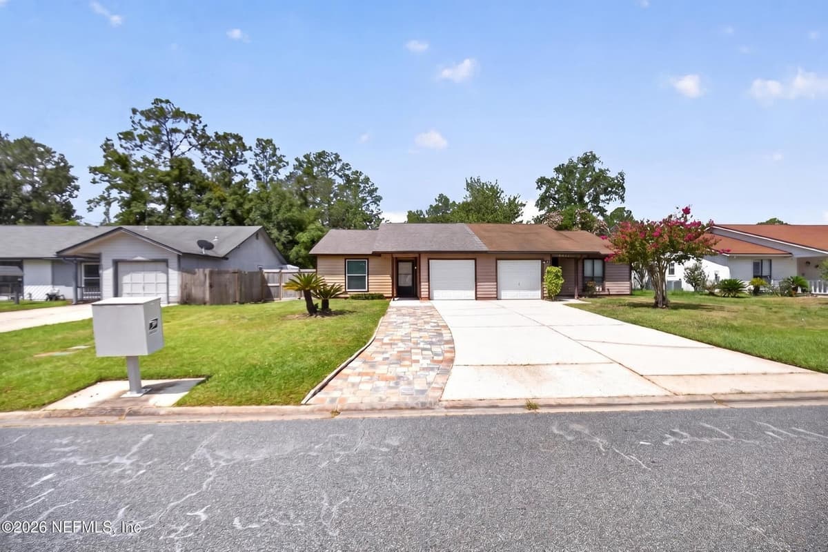 1340 BAY HILL Boulevard A, Orange Park, FL 32065, Orange Park, FL - photo 2