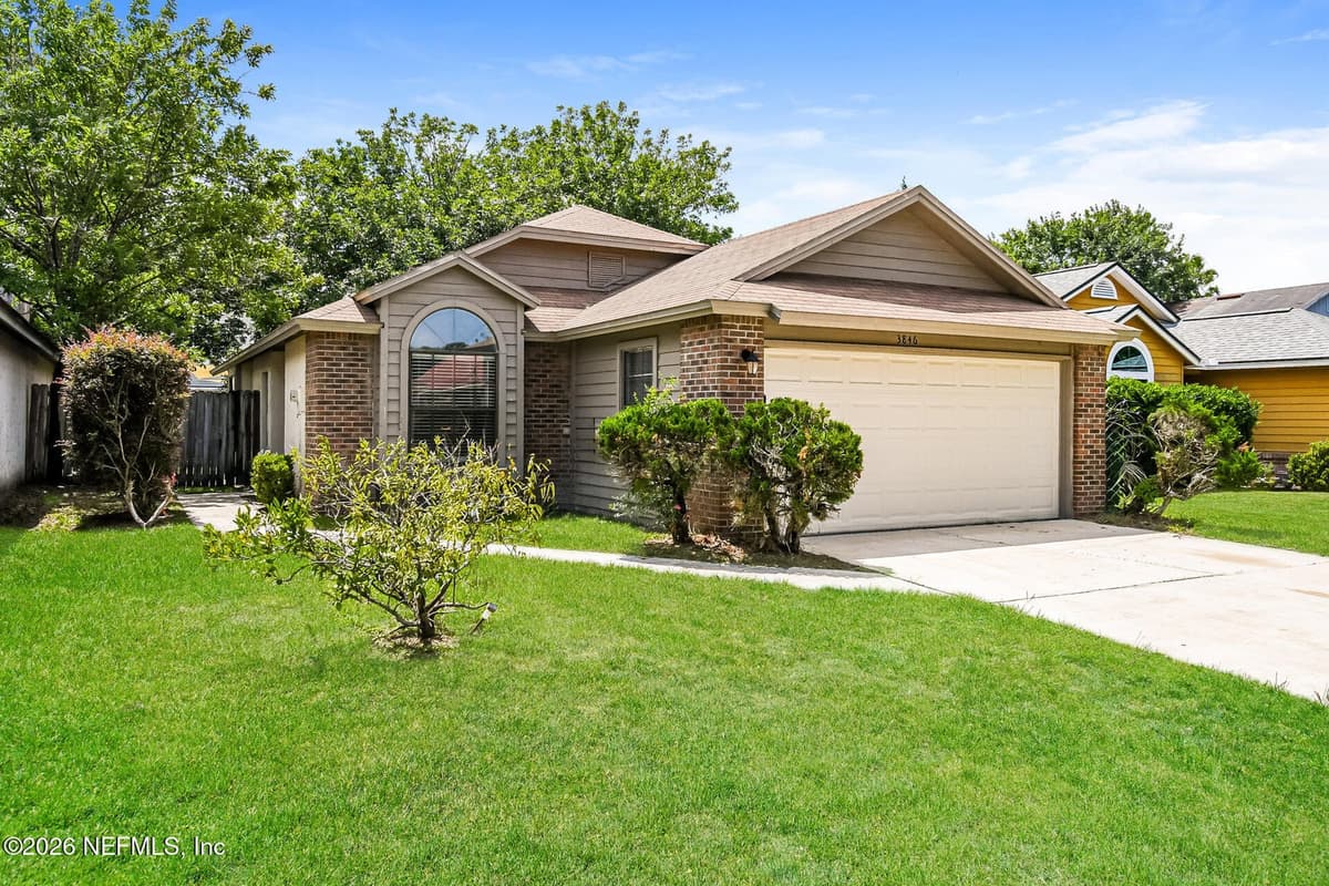 3846 UNION PACIFIC Drive E, Jacksonville, FL 32246, Jacksonville, FL - photo 2