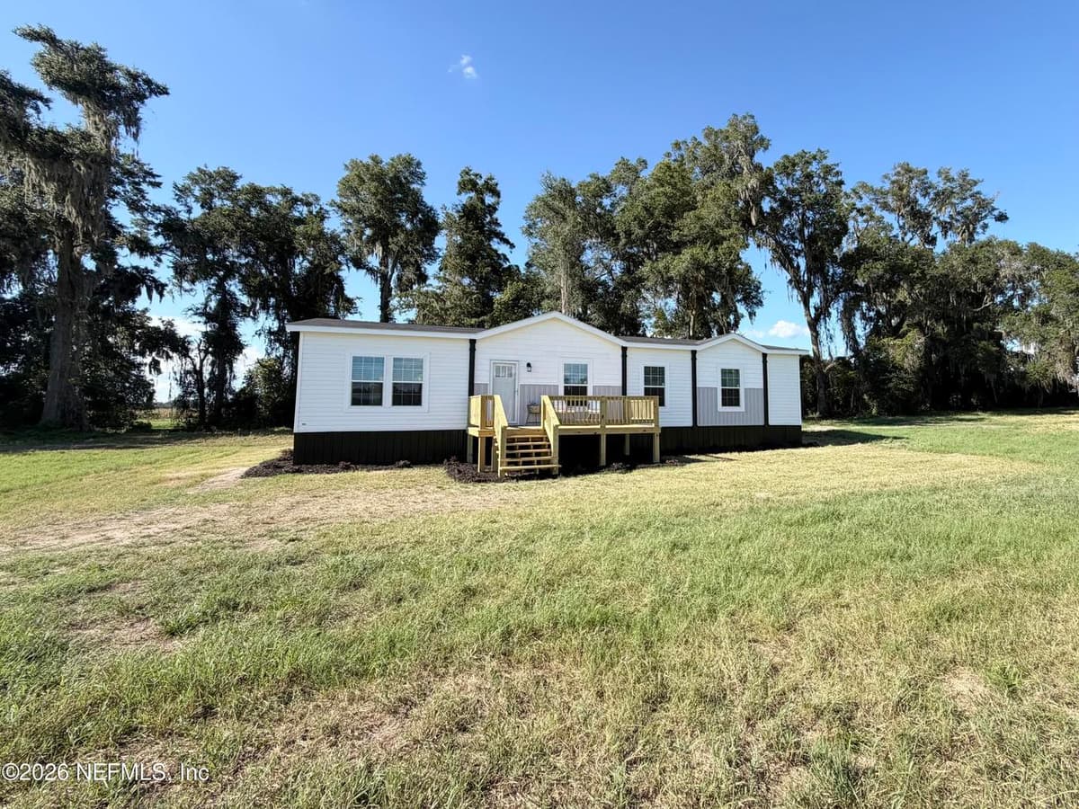 13543 SW 195TH Avenue, Brooker, FL 32622, Brooker, FL - photo 2