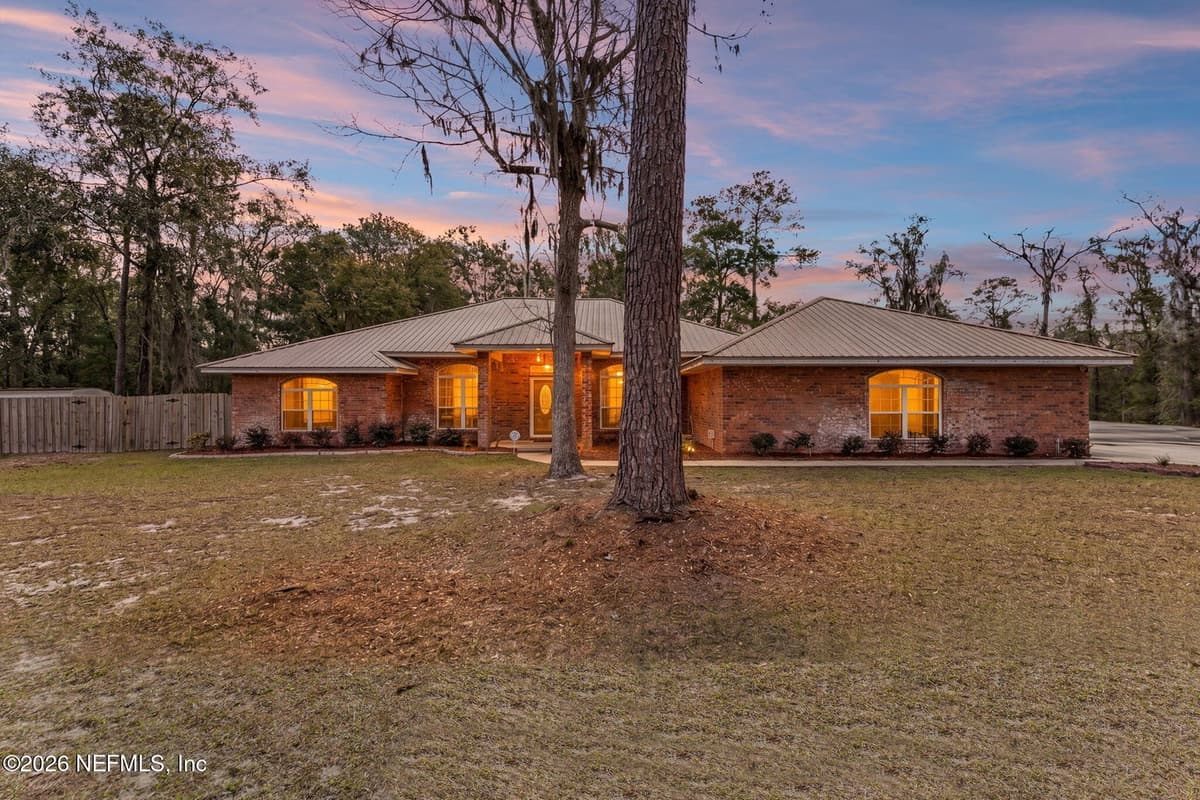 618 NW EMERALD LAKES Drive, Lake City, FL 32055, Lake City, FL - photo 2