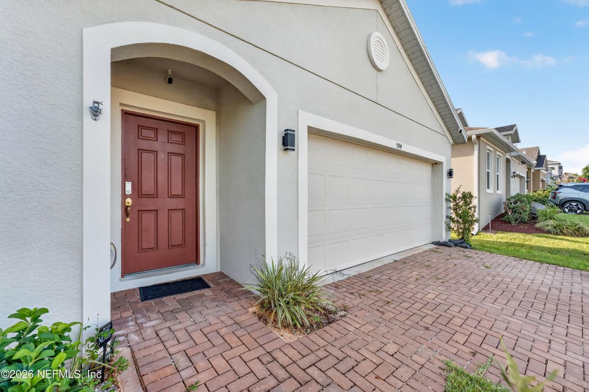 594 BELLINGHAM Way, Minneola, FL 34715, Minneola, FL - photo 2