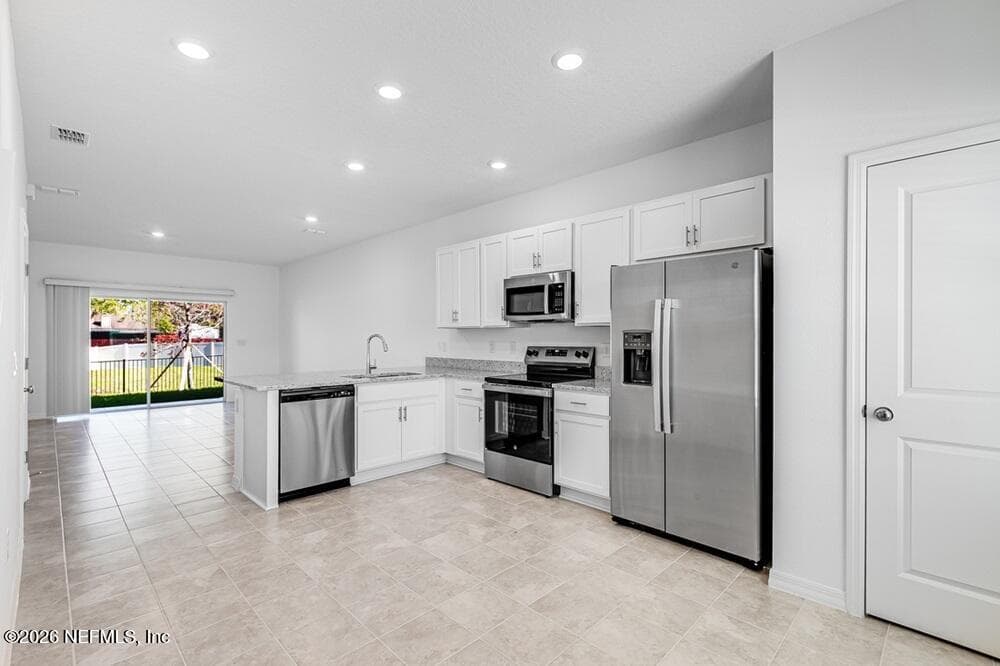 7232 SABAL Terrace, Jacksonville, FL 32210, Jacksonville, FL - photo 2