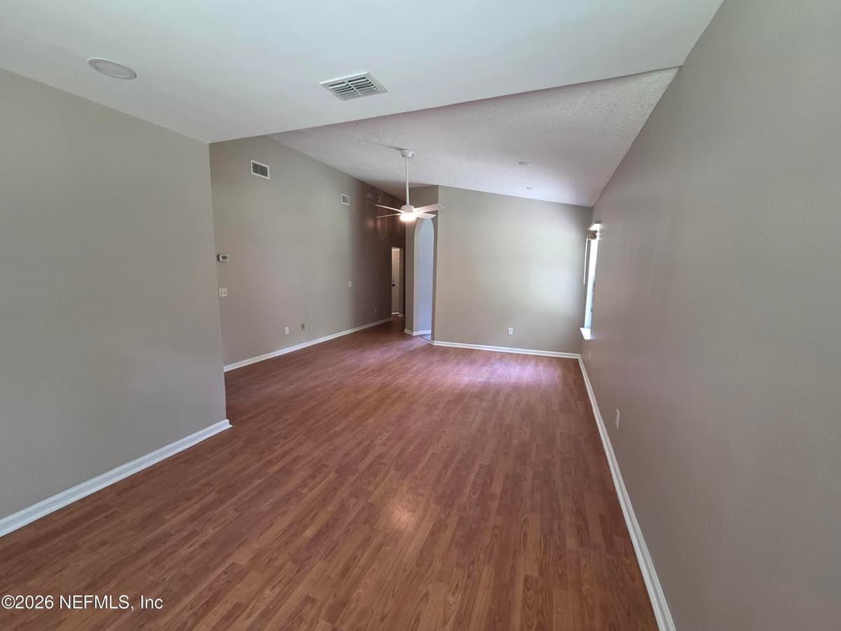 612 S VERMONT Avenue, Green Cove Springs, FL 32043, Green Cove Springs, FL - photo 2