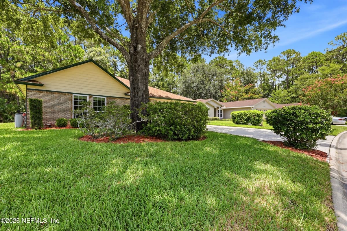 5427 BLUE PACIFIC Drive, Jacksonville, FL 32257, Jacksonville, FL - photo 2