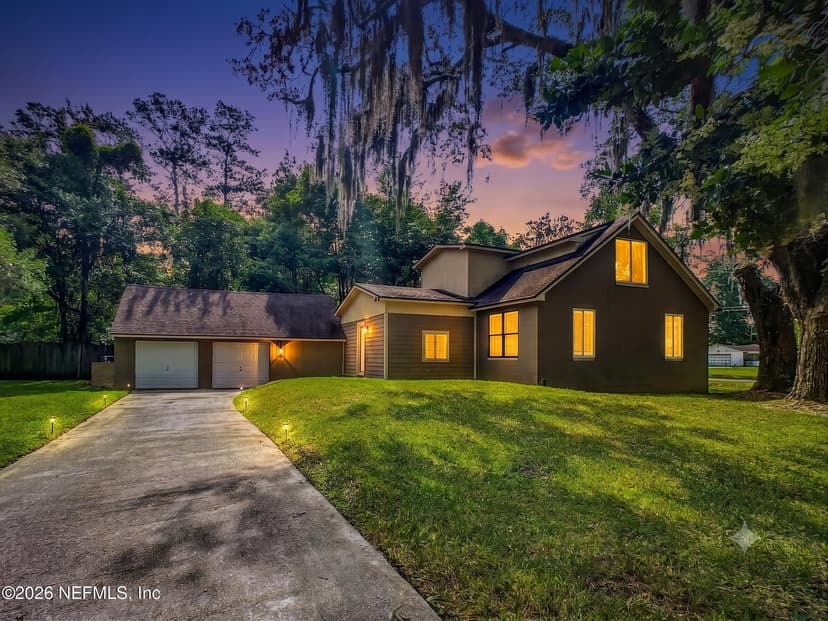 9777 CARBONDALE Drive W, Jacksonville, FL 32208