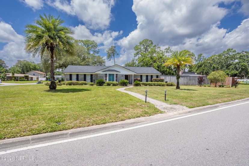 4254 CONFEDERATE POINT Road, Jacksonville, FL 32210