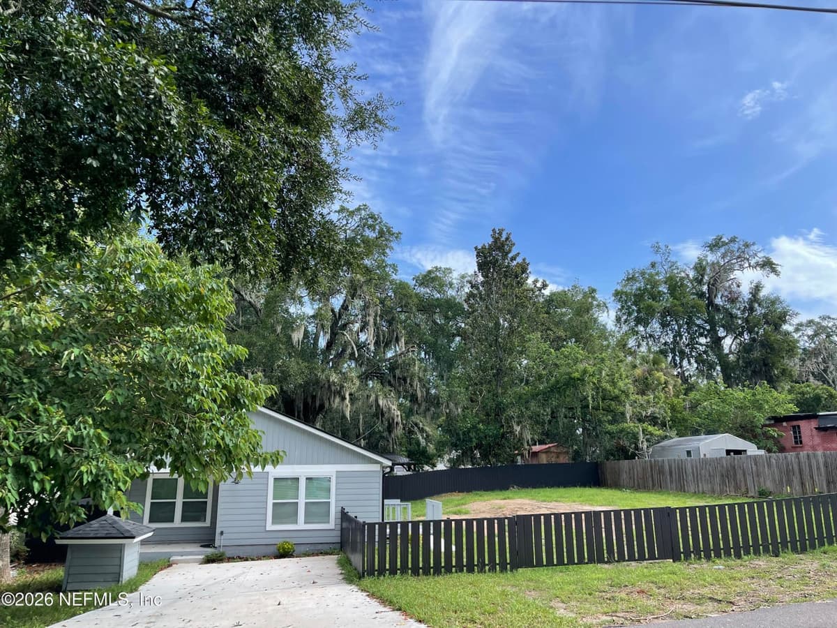 2221 JAYSON Avenue, Jacksonville, FL 32208, Jacksonville, FL - photo 2