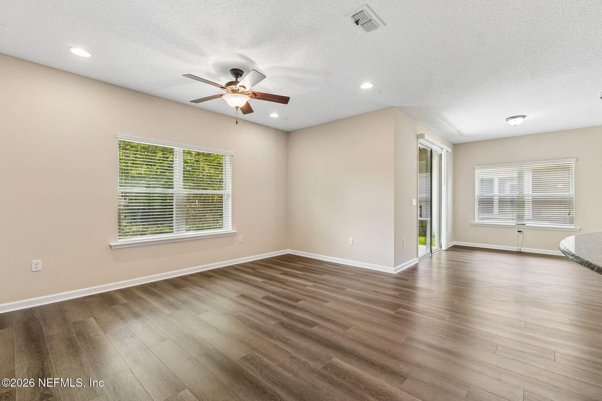 2529 CANEY OAKS Drive W, Jacksonville, FL 32218, Jacksonville, FL - photo 3