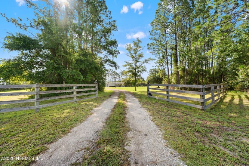 21959 COUNTY ROAD 121, Hilliard, FL 32046