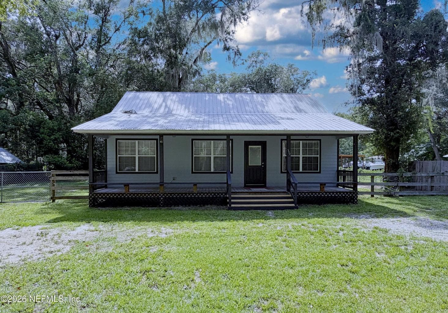 327 KEUKA LAKE Trail, Interlachen, FL 32148, Interlachen, FL - photo 1