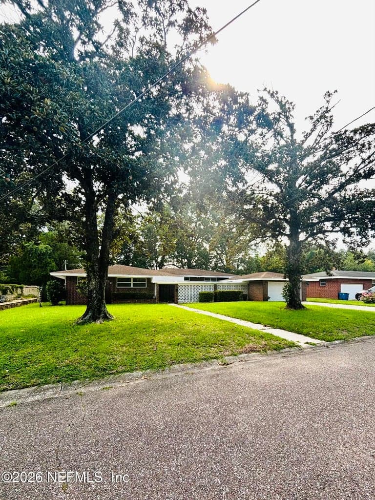 5832 LUSAID Drive, Jacksonville, FL 32209, Jacksonville, FL - photo 3