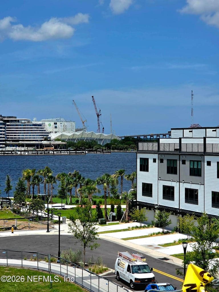 2020 PRUDENTIAL Drive, Jacksonville, FL 32007, Jacksonville, FL - photo 2