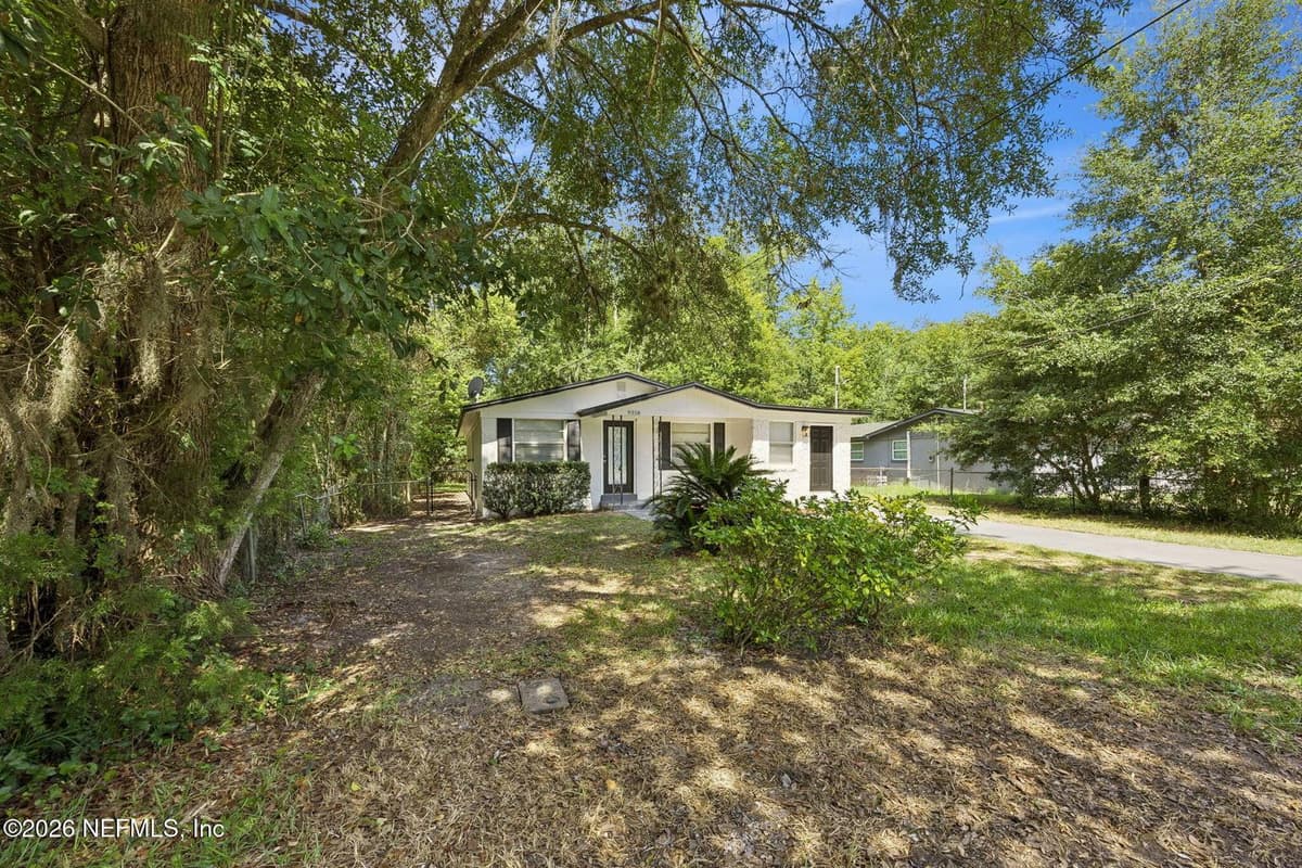 9358 CULPEPER Avenue, Jacksonville, FL 32208, Jacksonville, FL - photo 2