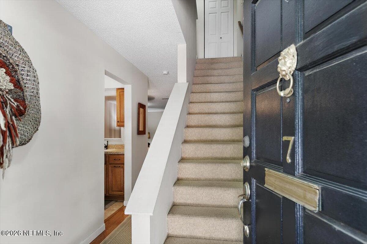 3216 OAK Street 7, Jacksonville, FL 32205, Jacksonville, FL - photo 2