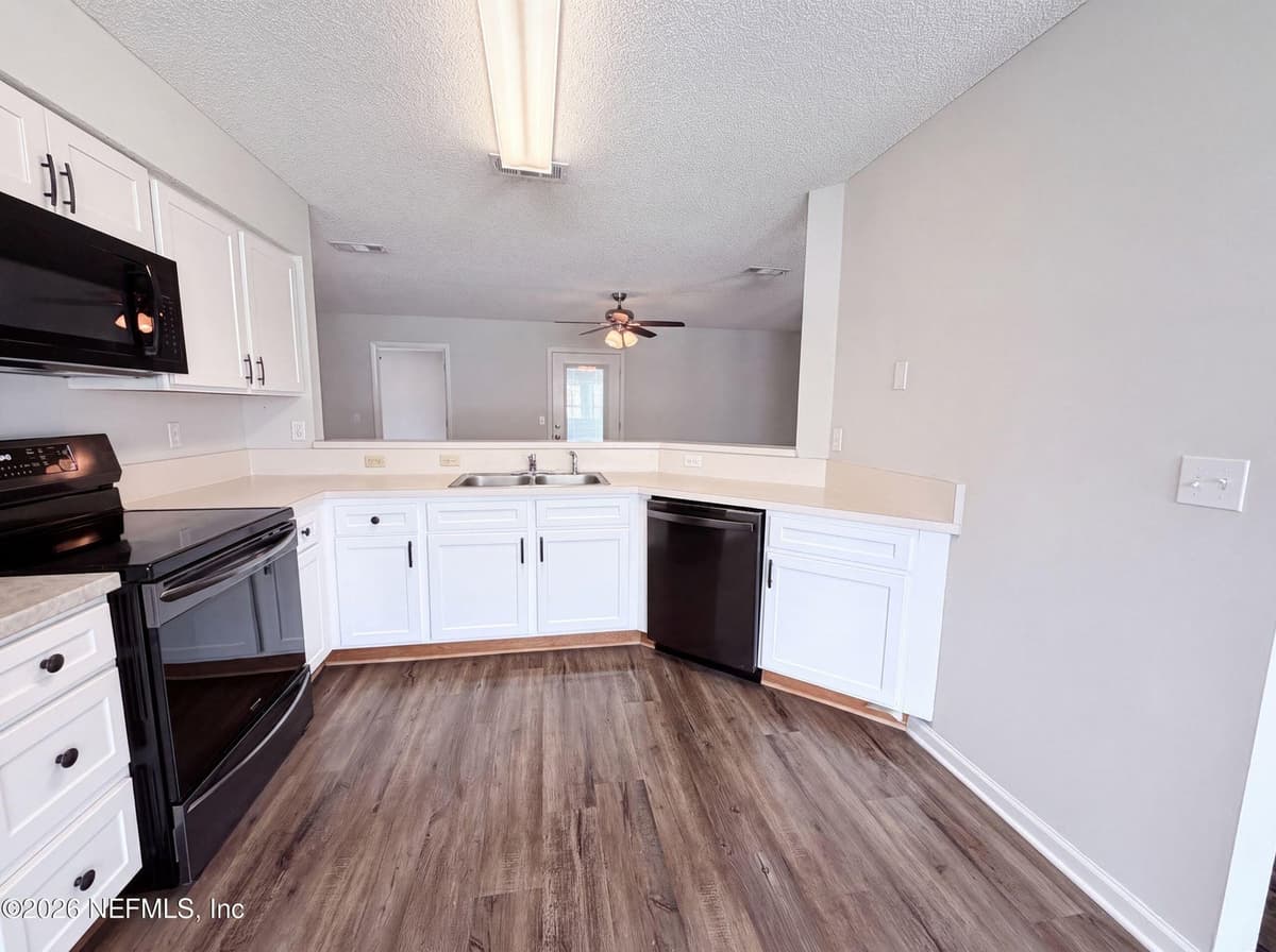 1708 ASHWOOD Circle, Middleburg, FL 32068, Middleburg, FL - photo 2