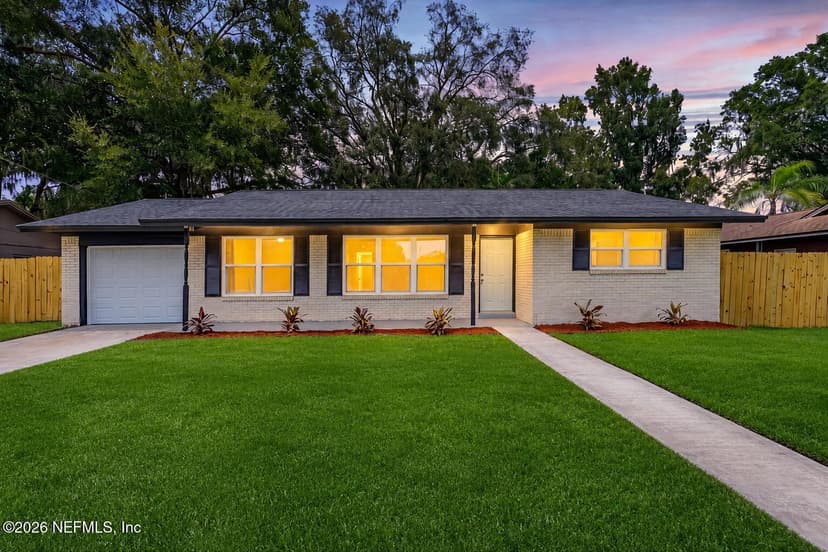 6104 W GOLDEN GROVE Road W, Jacksonville, FL 32244