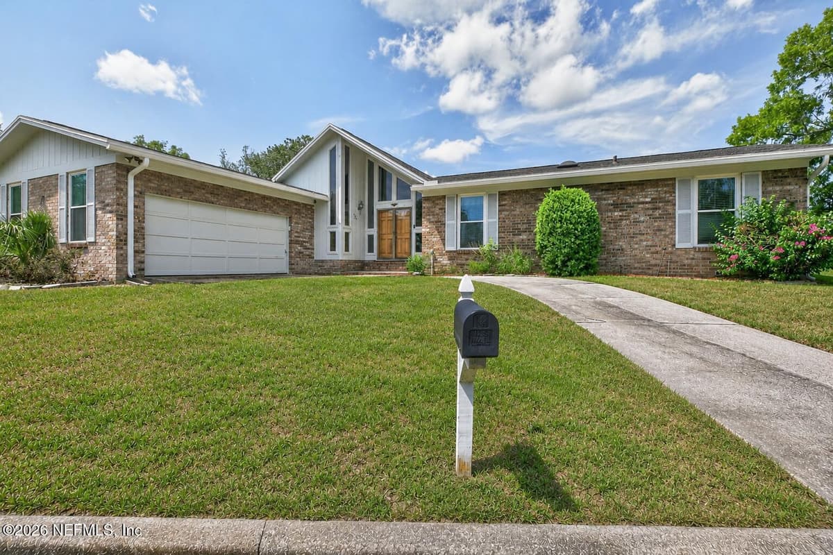 926 LONGRIDGE Court, Orange Park, FL 32065, Orange Park, FL - photo 2