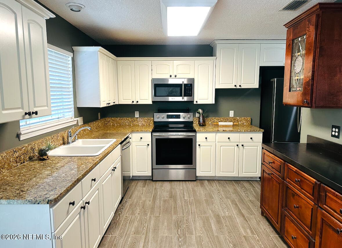 8630 SYNHOFF Drive, Jacksonville, FL 32216, Jacksonville, FL - photo 2