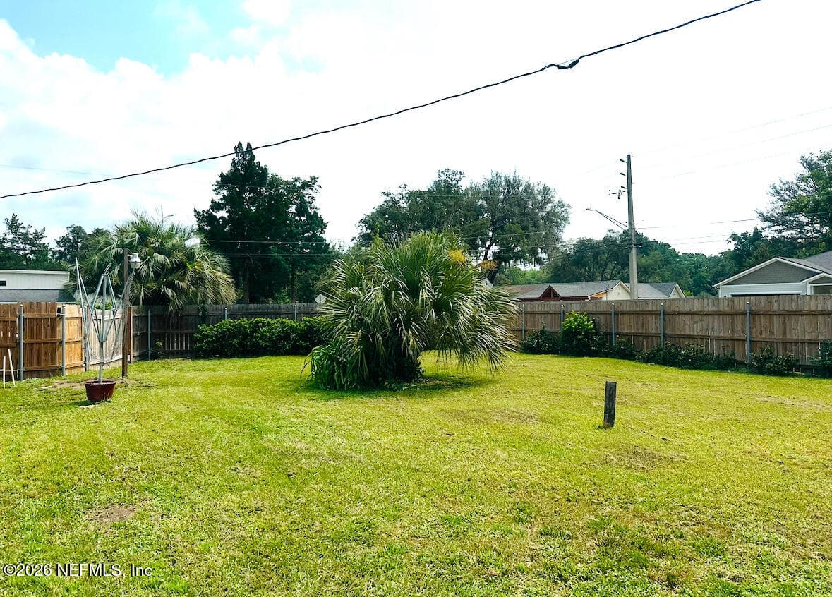 8630 SYNHOFF Drive, Jacksonville, FL 32216, Jacksonville, FL - photo 3