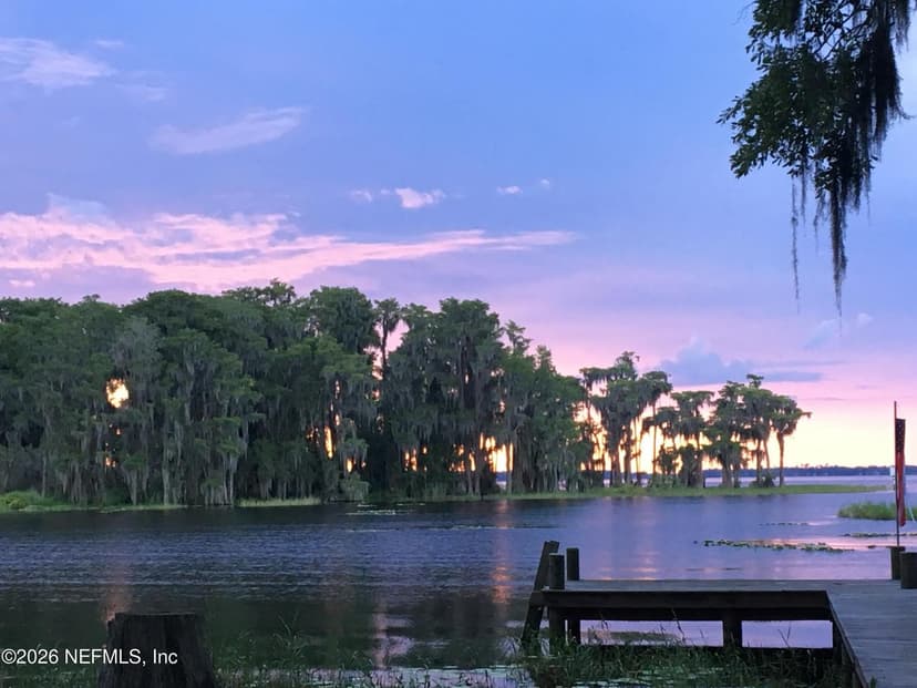 6328 DOGWOOD Lane, Melrose, FL 32666